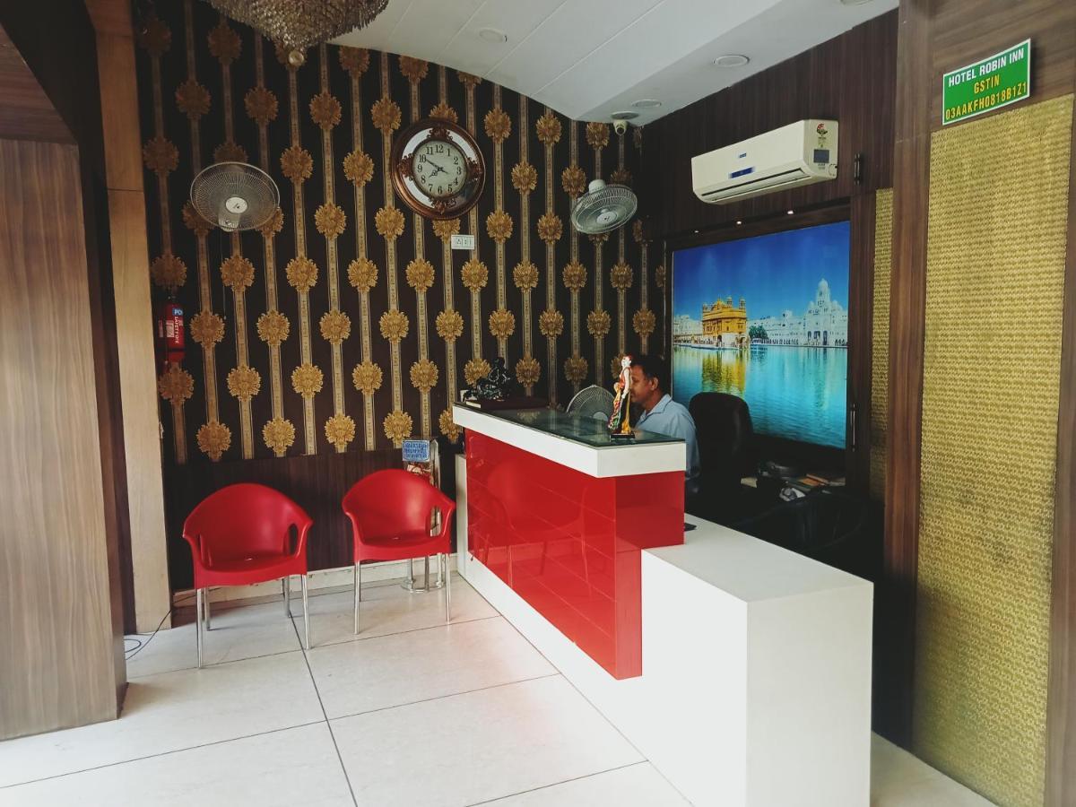 Hotel Robin Inn アムリトサル エクステリア 写真